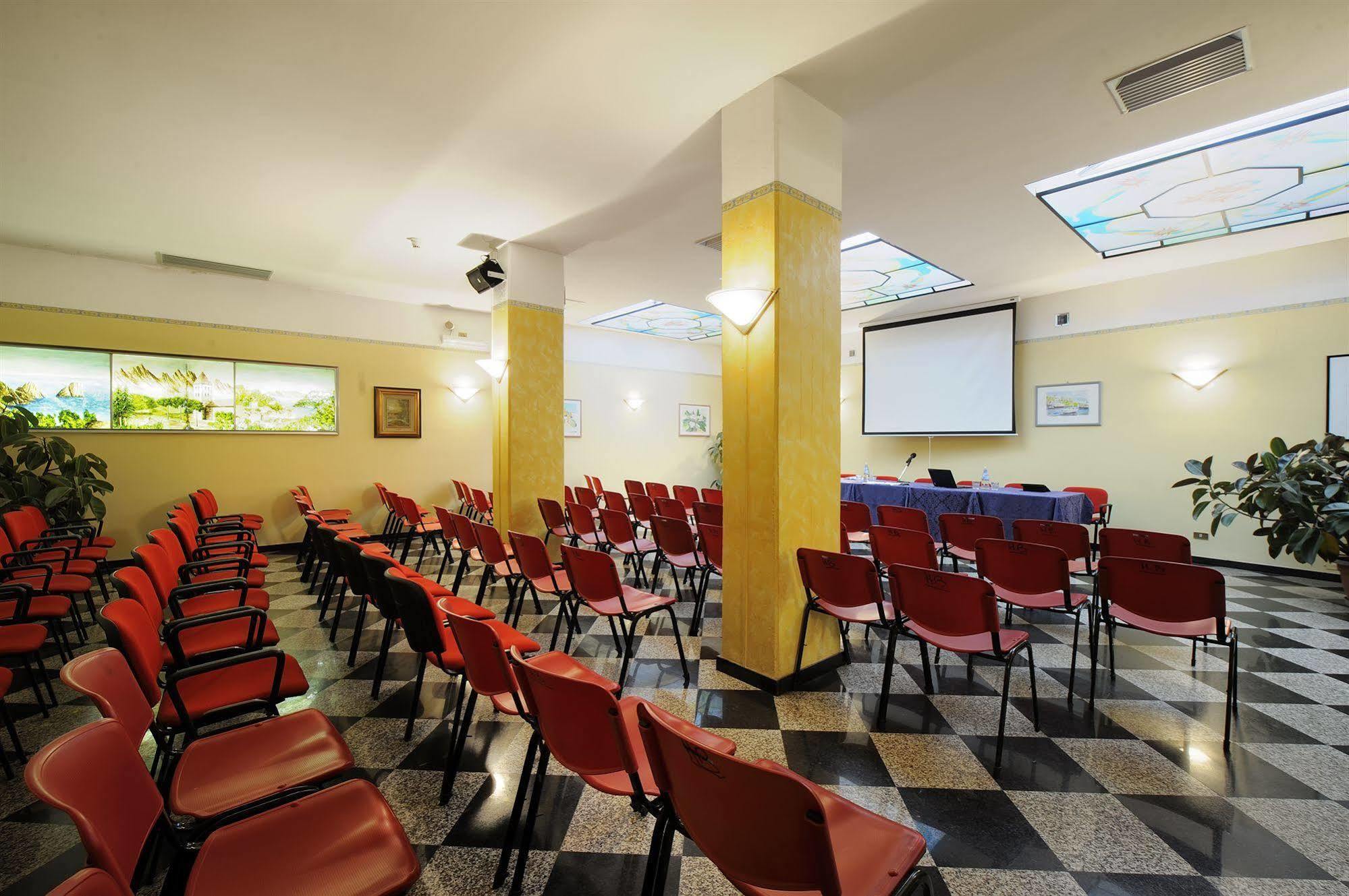 Hotel Bertusi Порета Терме Екстериор снимка